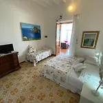 Bed & Breakfast Basiluzzo Acquacalda