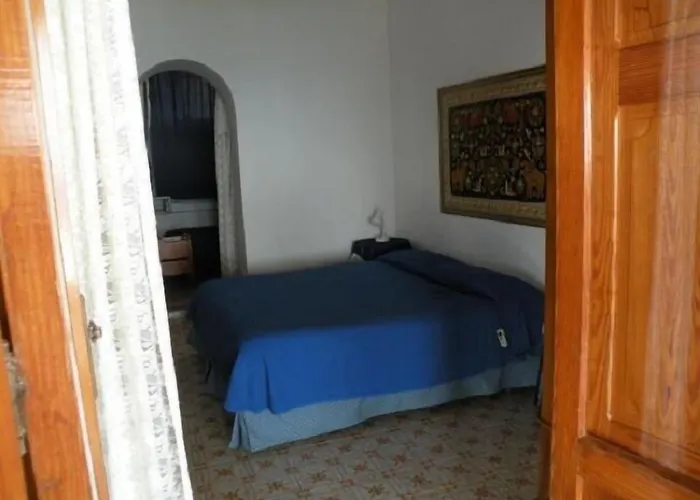 Basiluzzo Bed & Breakfast 4*